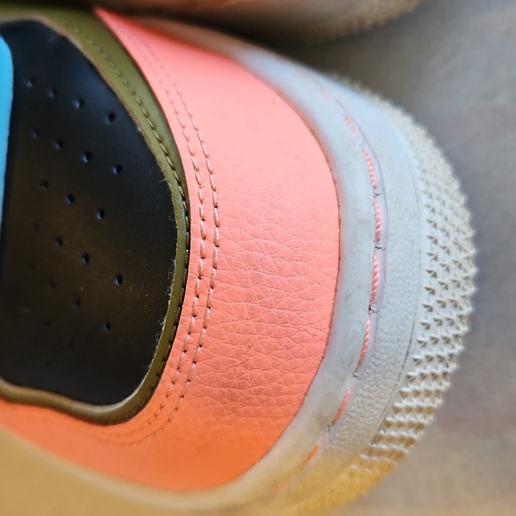 Nike Air Force One Shadow SE Solar Flare - Picture 4 of 14